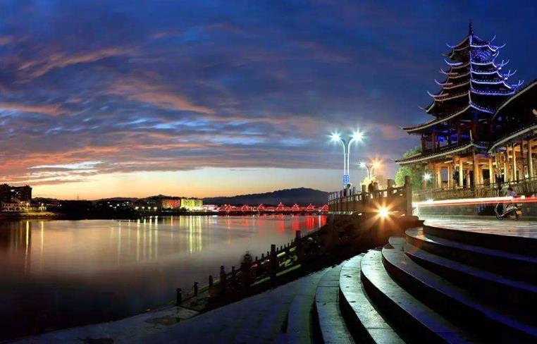 湖南深度游，探寻文化与美食的湖南之旅